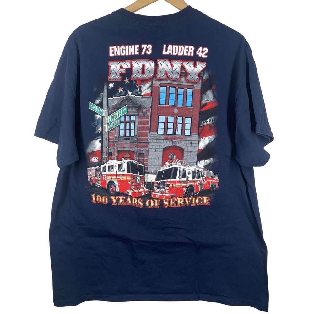 FDNY Engine 73 Ladder 42 T-Shirt Mens XL Navy Blue 100 Years Service